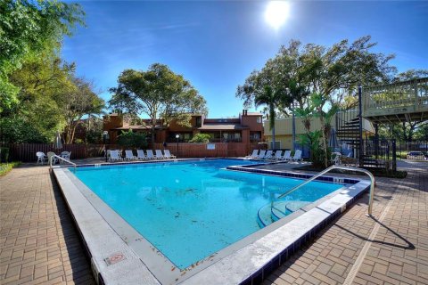 Condo in Orlando, Florida, 3 bedrooms  № 1720027 - photo 28