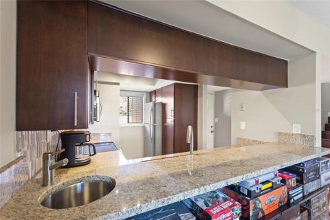 Condo in Orlando, Florida, 3 bedrooms  № 1720027 - photo 7