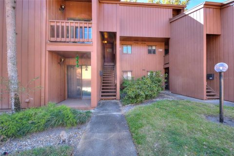 Condo in Orlando, Florida, 3 bedrooms  № 1720027 - photo 1