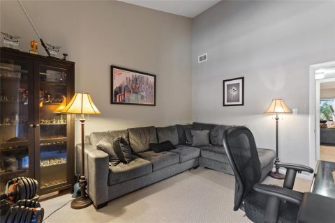 Condo in Orlando, Florida, 3 bedrooms  № 1720027 - photo 18