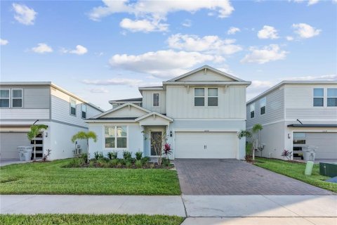 Villa ou maison à Clermont, Floride 8 chambres, 374.02 m2 № 2339339