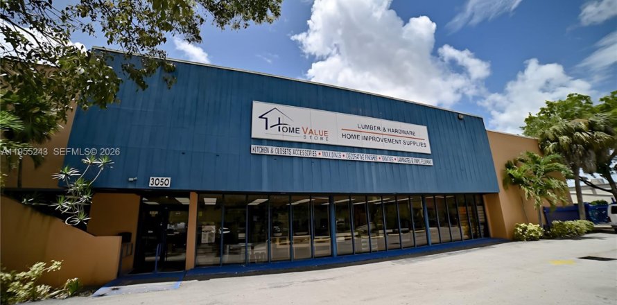 Commercial property in Fort Lauderdale, Florida № 2011096