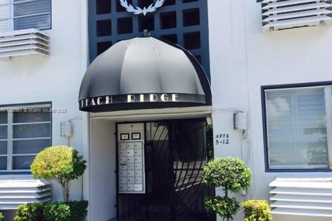 Condominio en venta en Fort Lauderdale, Florida, 1 dormitorio, 69.49 m2 № 1932897 - foto 1