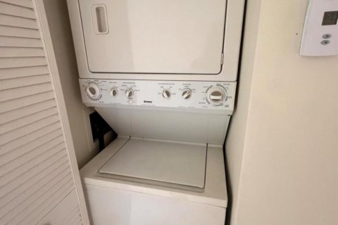 Купить кондоминиум в Уэст-Палм-Бич, Флорида 4 комнаты, 102.56м2, № 2082399 - фото 5