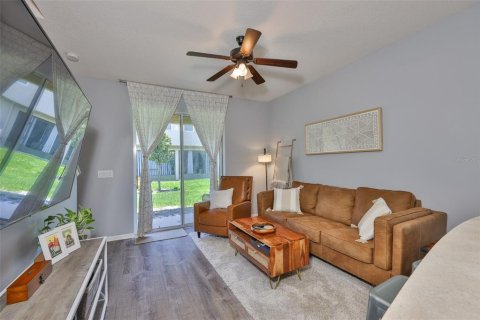 Townhouse in Riverview, Florida 2 bedrooms, 115.2 sq.m. № 1900769 - photo 13