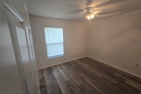 House in Kissimmee, Florida 3 bedrooms, 151.43 sq.m. № 1720265 - photo 13