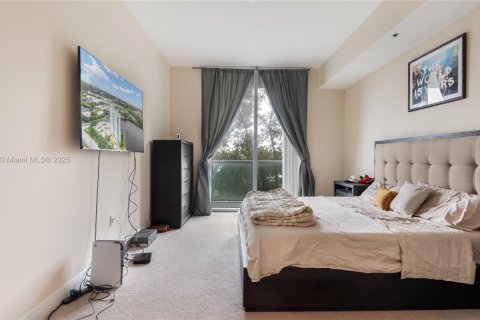 Condo in Sunrise, Florida, 1 bedroom  № 1714316 - photo 14