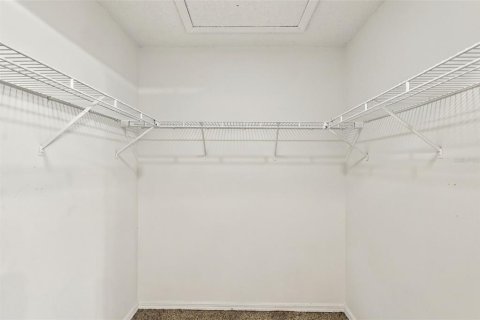 Villa ou maison à vendre à Deltona, Floride: 3 chambres, 131.92 m2 № 2389336 - photo 25