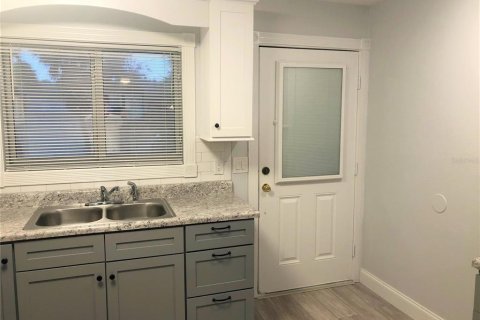 Apartment in New Smyrna Beach, Florida 2 bedrooms, 92.9 sq.m. № 2096027 - photo 7