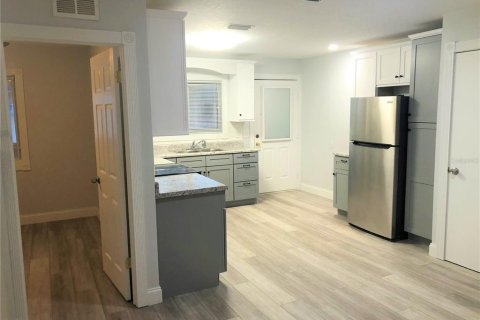 Apartment in New Smyrna Beach, Florida 2 bedrooms, 92.9 sq.m. № 2096027 - photo 18
