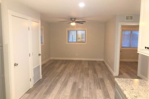 Apartment in New Smyrna Beach, Florida 2 bedrooms, 92.9 sq.m. № 2096027 - photo 11