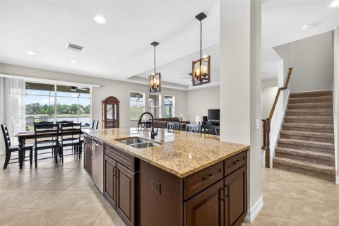 House in Wesley Chapel, Florida 5 bedrooms, 294.78 sq.m. № 2104476 - photo 23