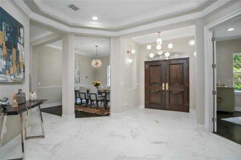 House in Orlando, Florida 5 bedrooms, 496.38 sq.m. № 1829820 - photo 5