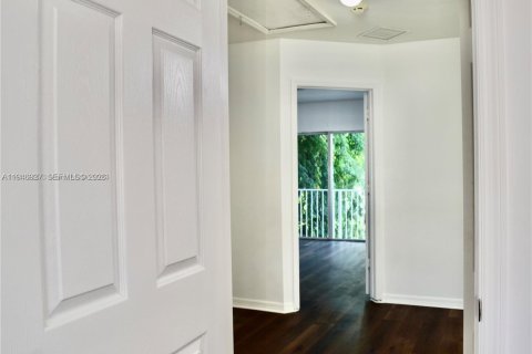 Touwnhouse à vendre à Homestead, Floride: 3 chambres, 153.94 m2 № 2003630 - photo 9