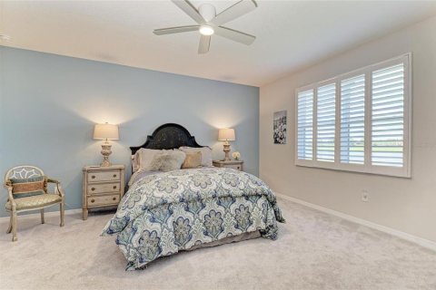 House in Lakewood Ranch, Florida 4 bedrooms, 190.08 sq.m. № 1806777 - photo 22