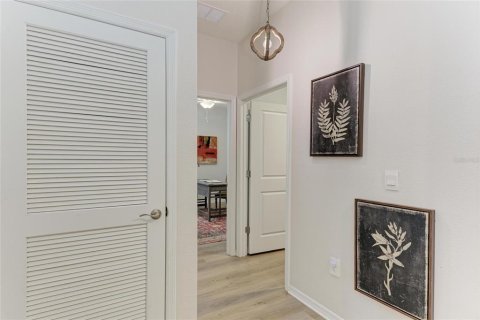House in Lakewood Ranch, Florida 4 bedrooms, 190.08 sq.m. № 1806777 - photo 6