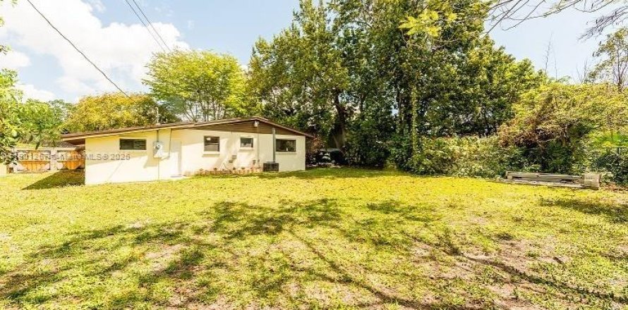 Villa ou maison à Miami, Floride 3 chambres, 119.57 m2 № 1952341