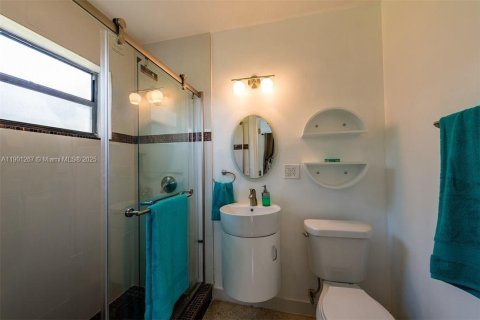 Villa ou maison à vendre à Miami, Floride: 3 chambres, 119.57 m2 № 1952341 - photo 9