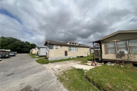 Propiedad comercial en venta en Oakland, Florida, 41 dormitorio, 1581.29 m2 № 2127933 - foto 3