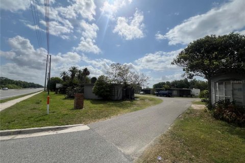 Propiedad comercial en venta en Oakland, Florida, 41 dormitorio, 1581.29 m2 № 2127933 - foto 2