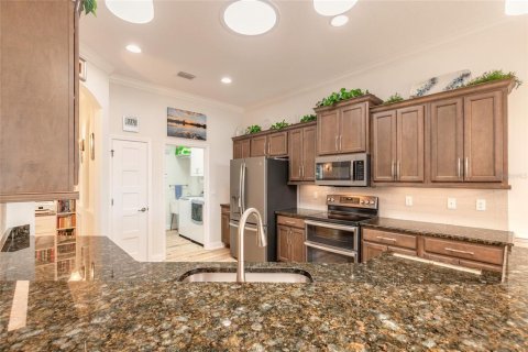 Villa ou maison à vendre à New Smyrna Beach, Floride: 3 chambres, 178.19 m2 № 2417034 - photo 4