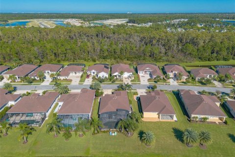 Villa ou maison à vendre à New Smyrna Beach, Floride: 3 chambres, 178.19 m2 № 2417034 - photo 15