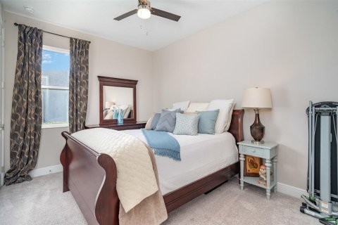 House in Parrish, Florida 4 bedrooms, 198.72 sq.m. № 2217732 - photo 6