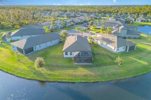 House in Parrish, Florida 4 bedrooms, 198.72 sq.m. № 2217732 - photo 27