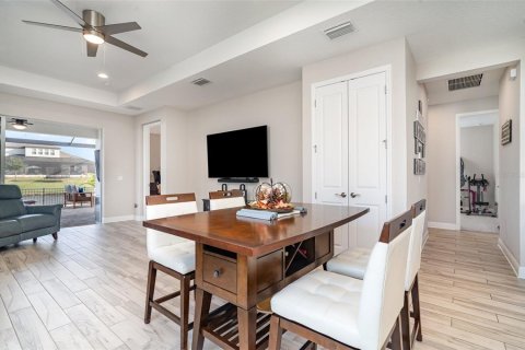 House in Parrish, Florida 4 bedrooms, 198.72 sq.m. № 2217732 - photo 5