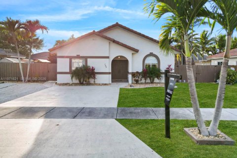 Купить виллу или дом в Хомстед, Флорида 4 спальни, 148.46м2, № 2032894 - фото 4