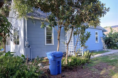 Casa en venta en Tampa, Florida, 4 dormitorios, 137.87 m2 № 1906643 - foto 5