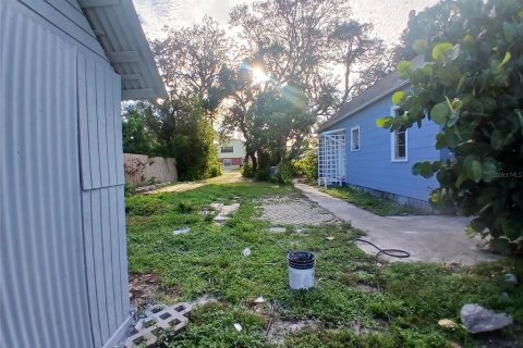 Casa en venta en Tampa, Florida, 4 dormitorios, 137.87 m2 № 1906643 - foto 17