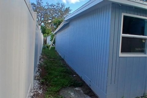 Casa en venta en Tampa, Florida, 4 dormitorios, 137.87 m2 № 1906643 - foto 27