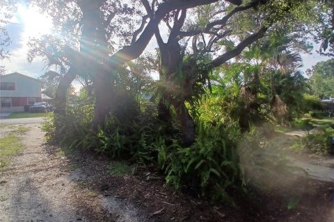 Casa en venta en Tampa, Florida, 4 dormitorios, 137.87 m2 № 1906643 - foto 20