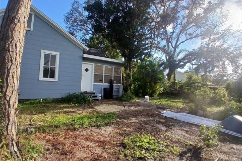 Casa en venta en Tampa, Florida, 4 dormitorios, 137.87 m2 № 1906643 - foto 3