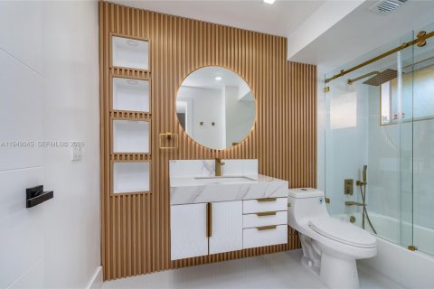 Снять в аренду кондоминиум в Майами, Флорида 2 спальни, 91.51м2, № 2004854 - фото 13