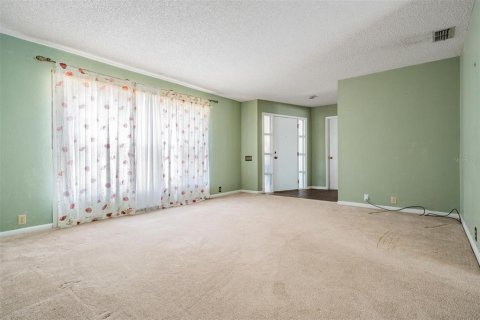 Villa ou maison à vendre à New Port Richey, Floride: 3 chambres, 148.74 m2 № 1687840 - photo 5