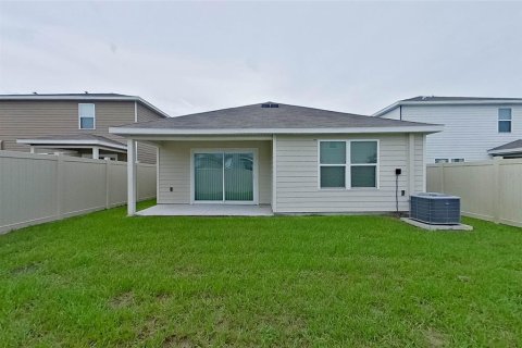 Villa ou maison à louer à Ocala, Floride: 3 chambres, 134.99 m2 № 2413798 - photo 26