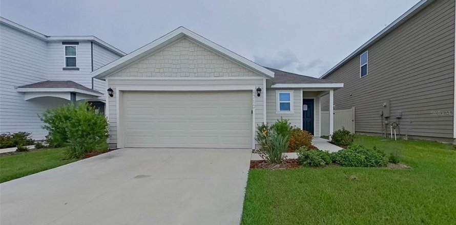 Villa ou maison à Ocala, Floride 3 chambres, 134.99 m2 № 2413798