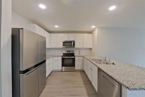 Villa ou maison à louer à Ocala, Floride: 3 chambres, 134.99 m2 № 2413798 - photo 6