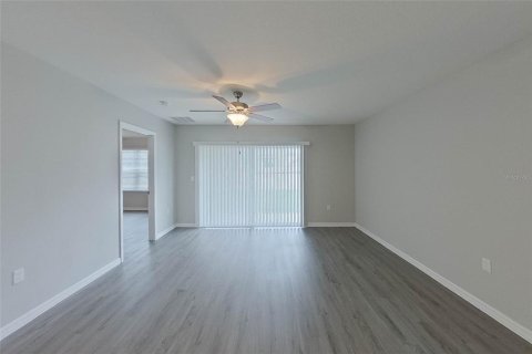 Villa ou maison à louer à Ocala, Floride: 3 chambres, 134.99 m2 № 2413798 - photo 10