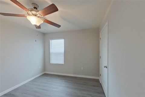 Villa ou maison à louer à Ocala, Floride: 3 chambres, 134.99 m2 № 2413798 - photo 15