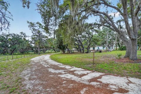 Terrain à vendre à Myakka City, Floride № 2148515 - photo 4