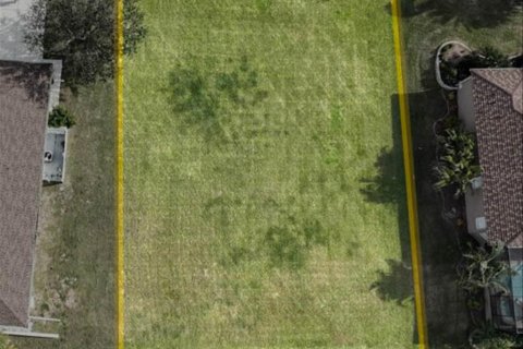 Terreno en venta en Port Charlotte, Florida № 1761032 - foto 1