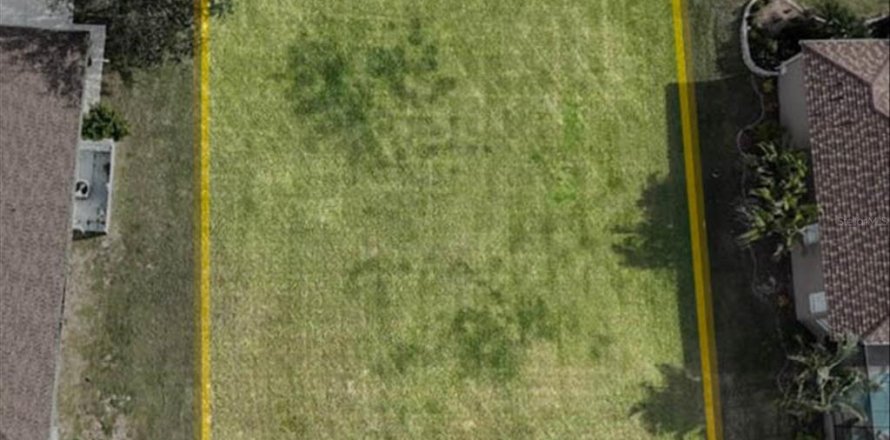 Terreno en Port Charlotte, Florida № 1761032