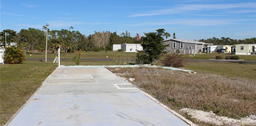 Land in Port Charlotte, Florida № 2161140