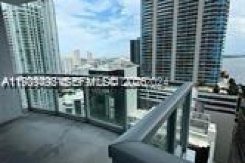 Купить кондоминиум в Майами, Флорида 1 спальня, 89.46м2, № 1997563 - фото 25