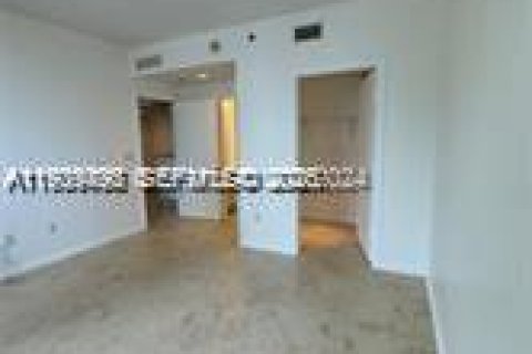 Купить кондоминиум в Майами, Флорида 1 спальня, 89.46м2, № 1997563 - фото 17