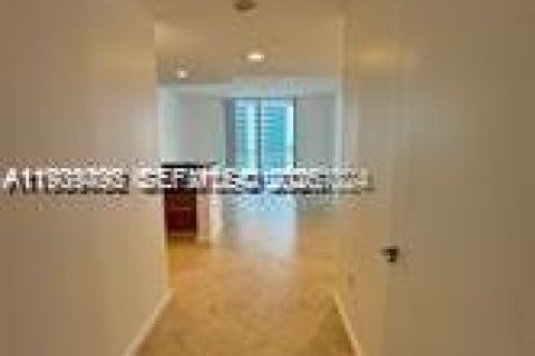 Купить кондоминиум в Майами, Флорида 1 спальня, 89.46м2, № 1997563 - фото 12