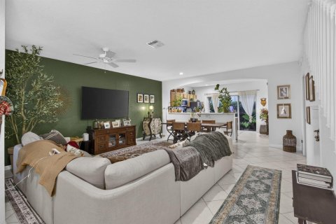 Touwnhouse à louer à Wellington, Floride: 2 chambres, 114.73 m2 № 2387997 - photo 5